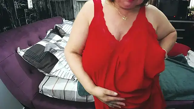 SweetMommaX online show from June 2026 01:04:01 PM