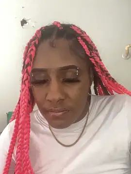 Foreignthababyy online show from January 2026 03:17:01 PM