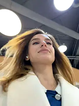 -AngelAri- online show from November 2025 06:07:02 PM