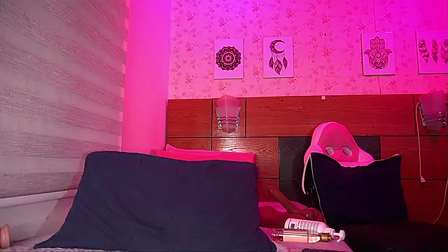 mssburbuja online show from January 2025 06:13:01 AM