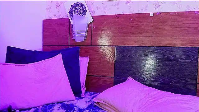 mssburbuja online show from February 2025 09:24:02 AM