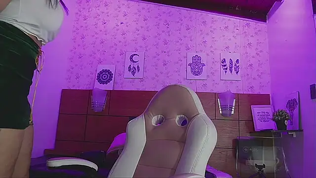 mssburbuja online show from March 2025 03:18:02 AM