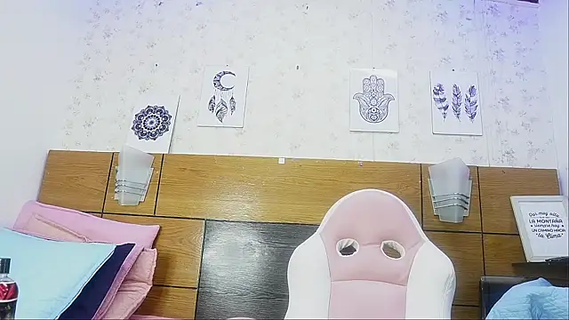 mssburbuja online show from March 2025 03:09:02 AM