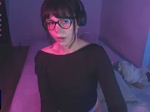 Snapshot of alien__show chatting on May 2026 03:35:02 AM alien show online show from May 2026 03:35:02 AM