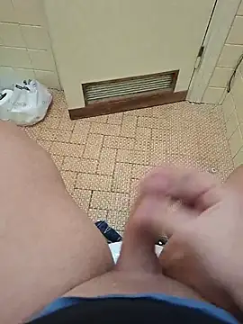 Frossi94 online show from November 2025 12:33:01 PM