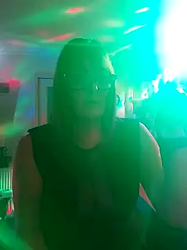 COUPLE4VOYEUR01 online show from February 2025 08:33:01 PM