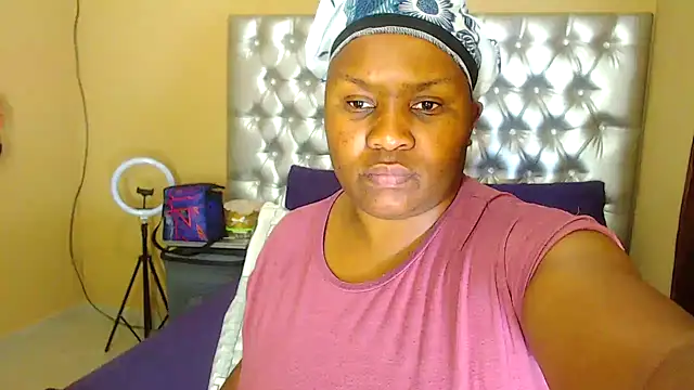 missboobsxx online show from October 2025 12:29:01 PM