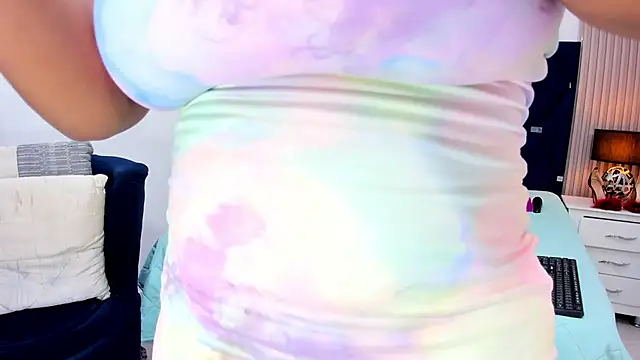 gabytyara2 online show from November 2025 06:09:02 PM