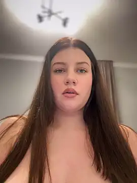 Snapshot of likaxxx chatting on February 2025 03:59:01 PM likaxxx online show from February 2025 03:59:01 PM