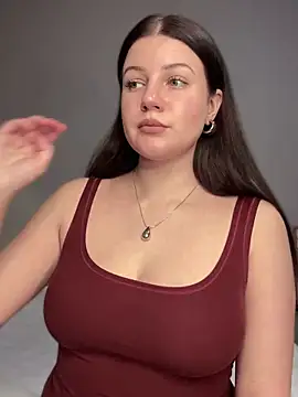 Snapshot of likaxxx chatting on March 2025 03:35:01 PM likaxxx online show from March 2025 03:35:01 PM