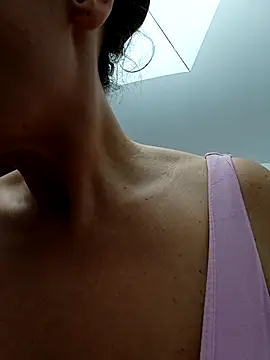 RebeccaNoble online show from November 2025 12:59:02 PM