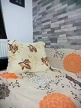 ADRIAN ADI40 online show from October 2025 12:22:02 AM