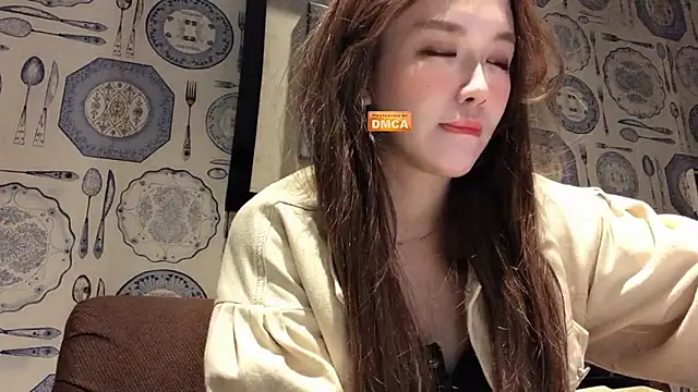 Snapshot of Tw_Zoella chatting on December 2024 07:28:02 AM Tw Zoella online show from December 2024 07:28:02 AM