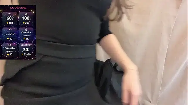 Snapshot of Tw_Zoella chatting on March 2025 05:05:02 AM Tw Zoella online show from March 2025 05:05:02 AM