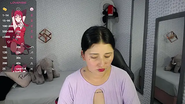Snapshot of BIANCAROY1 chatting on February 2025 06:42:01 PM BIANCAROY1 online show from February 2025 06:42:01 PM
