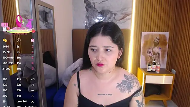 Snapshot of BIANCAROY1 chatting on September 2025 06:41:02 PM BIANCAROY1 online show from September 2025 06:41:02 PM