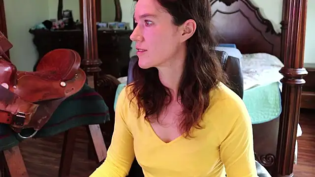 Snapshot of thornburyrose chatting on March 2026 07:43:02 PM thornburyrose online show from March 2026 07:43:02 PM