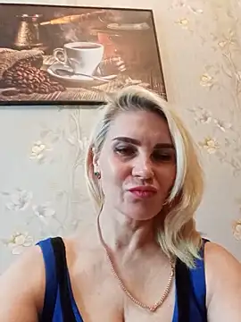Snapshot of JennyOMay chatting on May 2026 04:08:02 AM JennyOMay online show from May 2026 04:08:02 AM