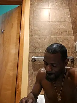 Maculine Stayr online show from March 2025 07:17:01 PM