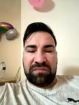 Snapshot of Miguelpm04 chatting on November 2025 08:57:01 AM Miguelpm04 online show from November 2025 08:57:01 AM