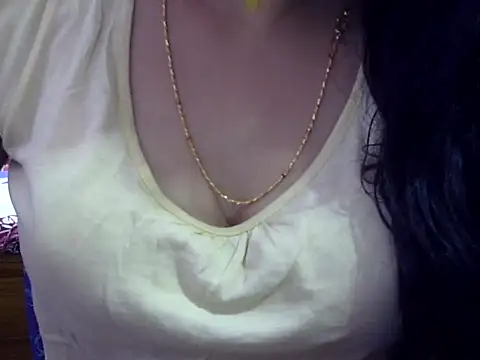 Snapshot of Your_wild_Dia chatting on September 2025 06:36:01 AM Your wild Dia online show from September 2025 06:36:01 AM