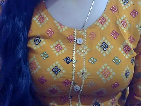 Snapshot of Your_wild_Dia chatting on December 2025 07:05:01 AM Your wild Dia online show from December 2025 07:05:01 AM