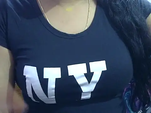 Snapshot of Your_wild_Dia chatting on February 2026 06:52:02 AM Your wild Dia online show from February 2026 06:52:02 AM