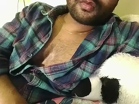 SHENOY3 online show from March 2025 07:06:02 PM