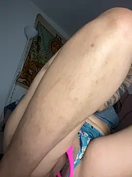 kiaraglam2 online show from February 2025 08:16:02 AM