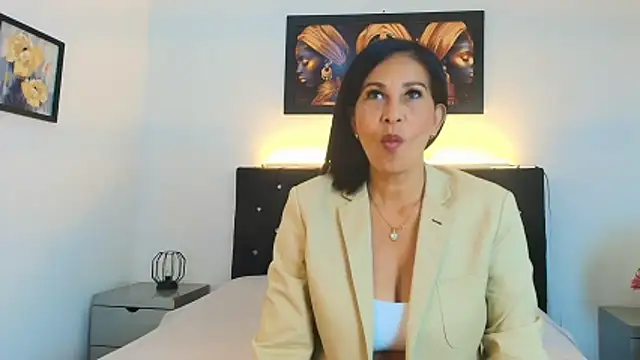 Snapshot of Shanon_mature chatting on May 2026 07:08:01 PM Shanon mature online show from May 2026 07:08:01 PM