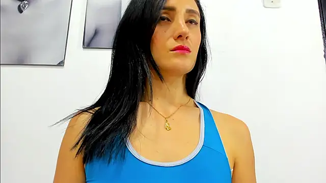 izzy cum online show from January 2025 03:11:01 PM