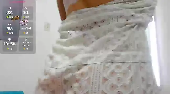 izzy cum online show from February 2025 03:20:02 PM