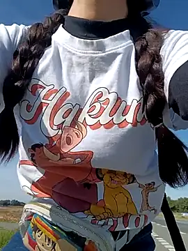 Snapshot of tinny_williams chatting on October 2025 11:50:02 AM tinny williams online show from October 2025 11:50:02 AM