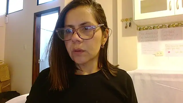 Sara Brandon online show from September 2025 12:55:01 AM