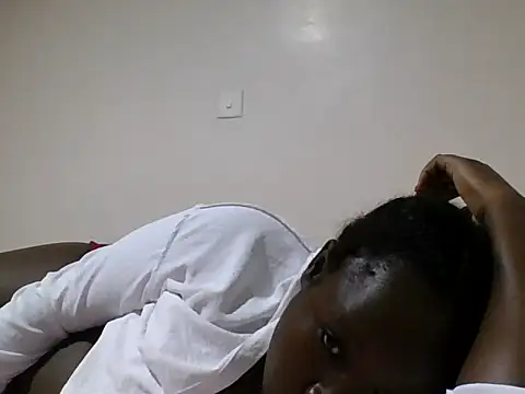 queen aria19 online show from January 2026 04:10:01 PM