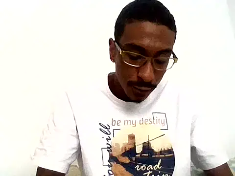 Snapshot of mellow_smoke chatting on April 2026 03:26:02 PM mellow smoke online show from April 2026 03:26:02 PM