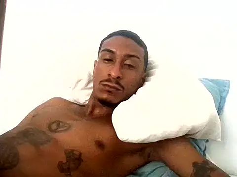 Snapshot of mellow_smoke chatting on April 2026 06:10:02 PM mellow smoke online show from April 2026 06:10:02 PM