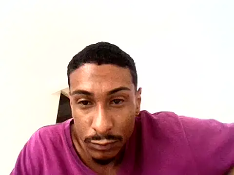 Snapshot of mellow_smoke chatting on May 2026 04:34:01 PM mellow smoke online show from May 2026 04:34:01 PM