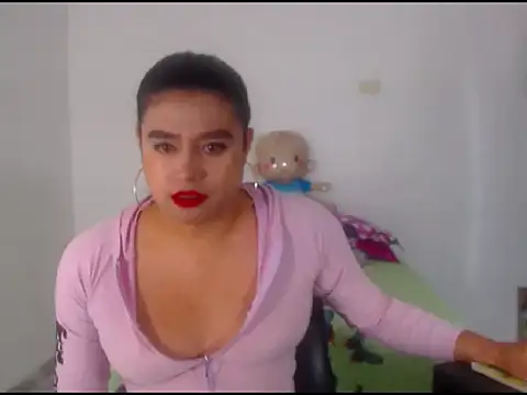 Snapshot of katrinawillff chatting on April 2026 05:21:02 AM katrinawillff online show from April 2026 05:21:02 AM