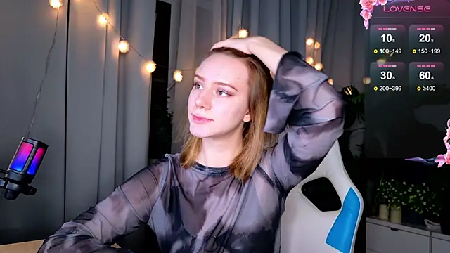 Ramona    online show from December 2024 05:44:01 AM