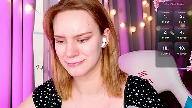 Ramona    online show from January 2025 09:27:01 AM