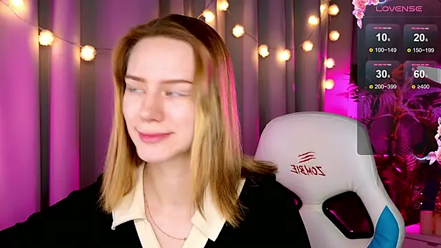 Ramona    online show from January 2025 05:48:02 AM