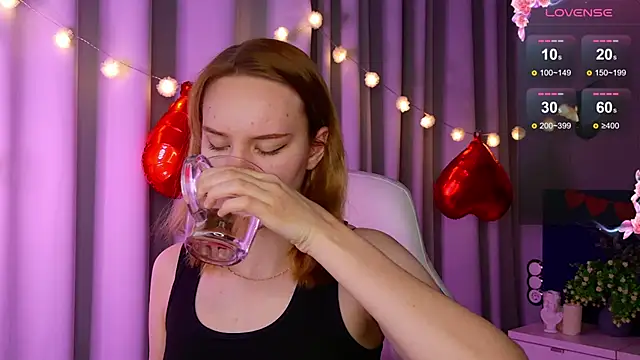 Ramona    online show from February 2025 09:52:01 AM