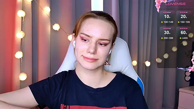 Ramona    online show from February 2025 09:47:02 AM