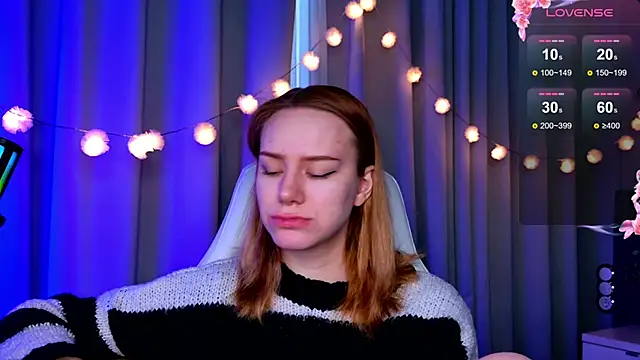 Ramona    online show from March 2025 05:44:02 AM