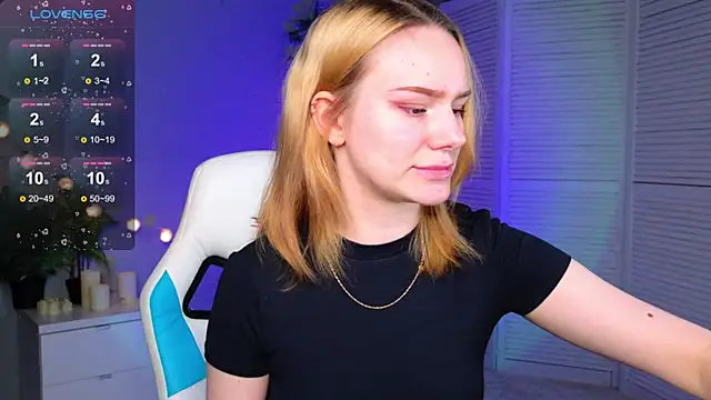 Ramona    online show from March 2026 12:27:02 PM