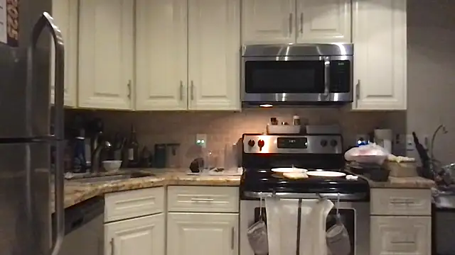 BigGuyMuscle online show from March 2025 04:29:02 AM