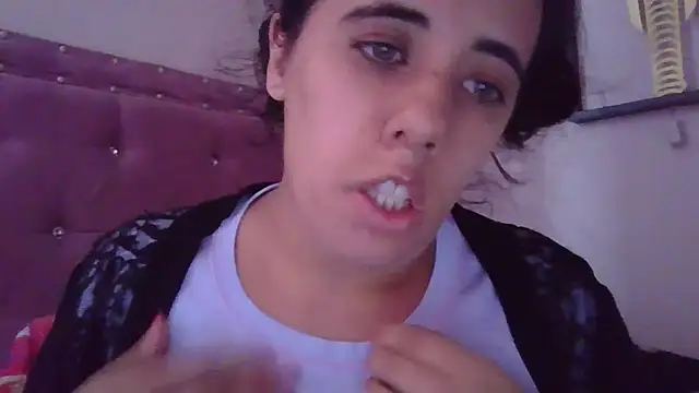 annarose19 online show from March 2025 07:47:02 PM