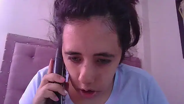 annarose19 online show from September 2025 05:02:02 PM