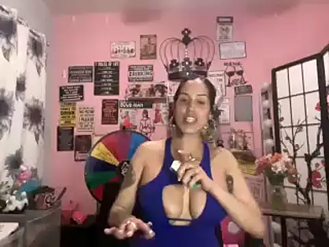 Snapshot of latinacubana chatting on January 2025 11:13:02 AM latinacubana online show from January 2025 11:13:02 AM